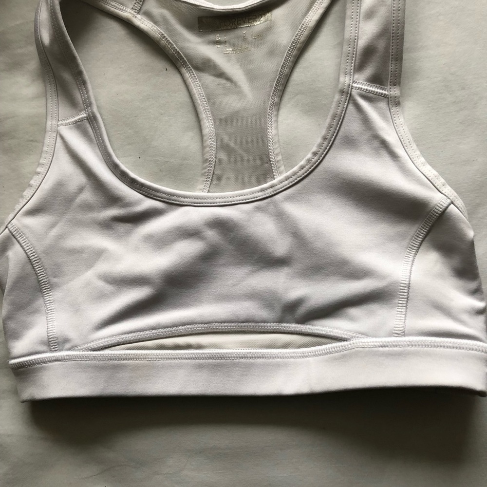 NEW Forever 21 white sports bra, size L (girls)